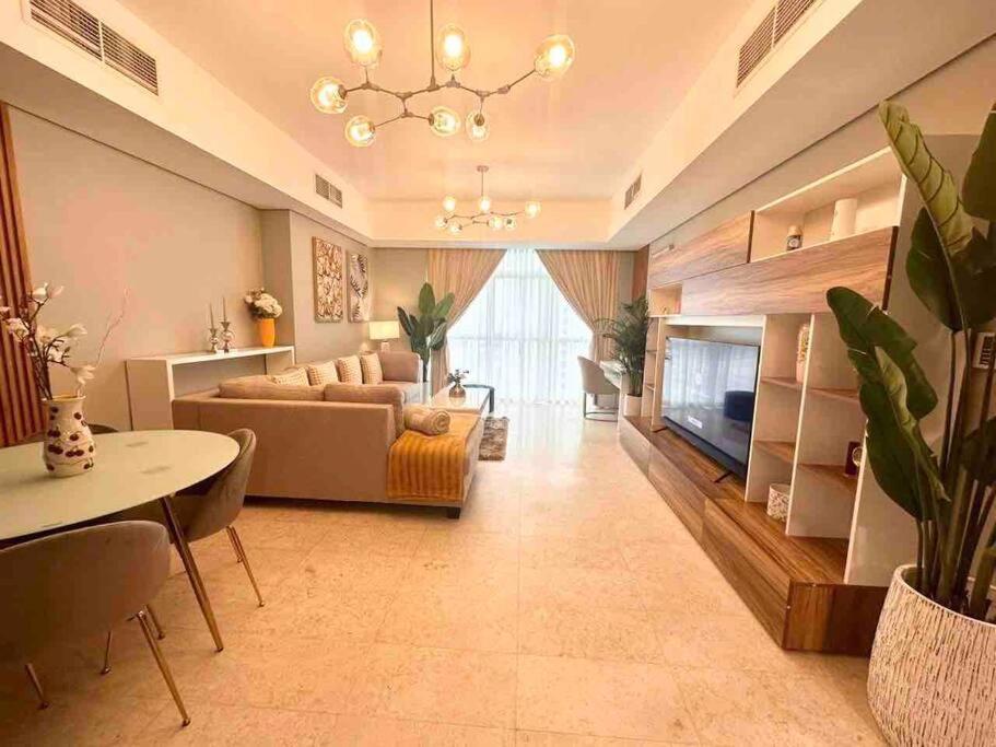 Ocean Terrace * Abou Dabi